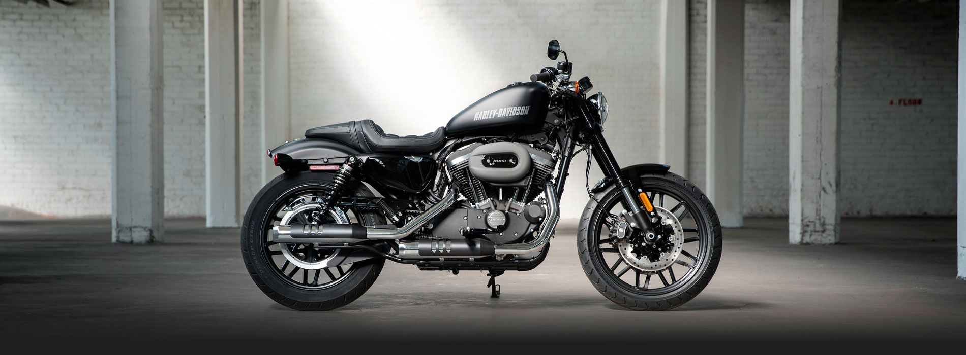 Uma Harley Davidson é um símbolo de liberdade porque existe uma cultura ao redor da marca Harley Davidson.